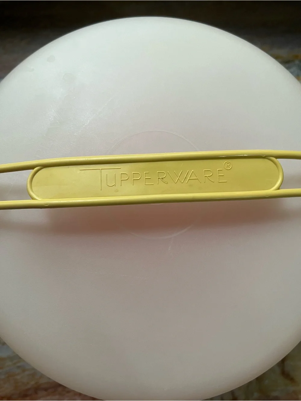 Vintage Tupperware 684-6 Round Cake Taker Carrier Orange Base